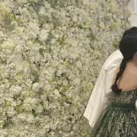 お花の壁がとても映えて可愛かったです。