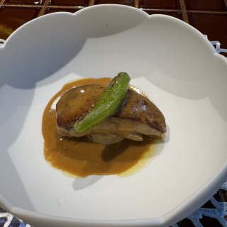 試食会でいただいたフォアグラがとても美味しかったです。