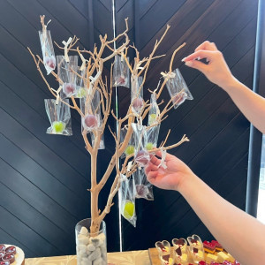 デザートビュフェのぶどうが好評でした。|772611さんのザ オーク ガーデン/別邸 木屋の写真(2548162)