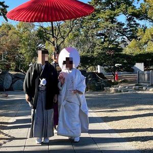 格式のある儀式の前も
祝福ムード満点の一枚です。|772624さんの龍城神社の写真(2607867)