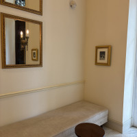 ロビーの待合スペース