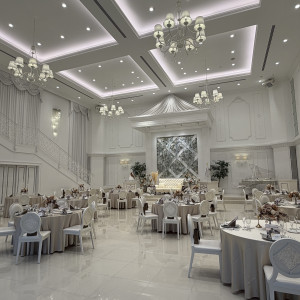 披露宴会場　パリス|772676さんのアルカンシエル luxe mariage 大阪（アルカンシエルグループ）の写真(2545764)