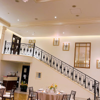 階段つき披露宴会場