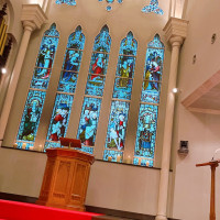 チャペルのステンドグラス