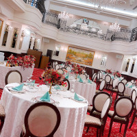 披露宴会場には赤い絨毯