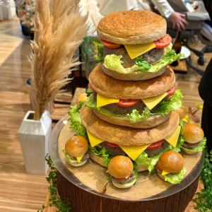 巨大ハンバーガー|772682さんのアニヴェルセル 立川の写真(2545795)