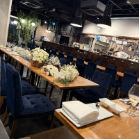 会場