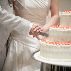 こだわったケーキ|772868さんのベイサイド迎賓館(松山)/テイクアンドギヴ・ニーズウェディングの写真(2546680)