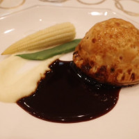 メインのお肉料理です