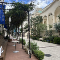 チャペル前ガーデンです