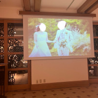 披露宴会場モニターです