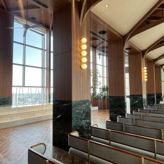 チャペルの横にスペースがあるのでここで集合写真やブーケ可能