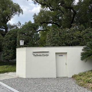 エントランスになります！
緑いっぱいで綺麗に整備されてます！