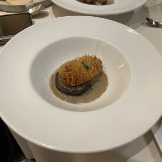 海老のフリット　シャンピニオンソース