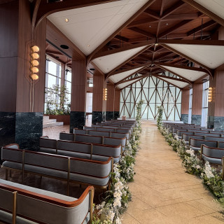 チャペルの開放感がとてもいい!