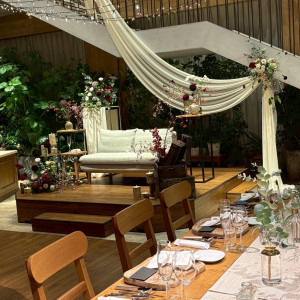 メイン席
テーブルなしのソファ|773118さんのInStyle wedding KYOTO/テイクアンドギヴ・ニーズウェディングの写真(2548074)