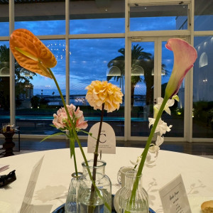 テーブル装花|773183さんのベイサイド迎賓館(和歌山)/テイクアンドギヴ・ニーズウェディングの写真(2548564)