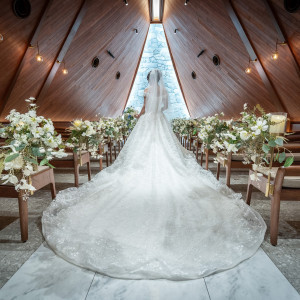 チャペルで挙式前に撮った写真|773218さんのベイサイド迎賓館(神戸)/テイクアンドギヴ・ニーズウェディングの写真(2570979)