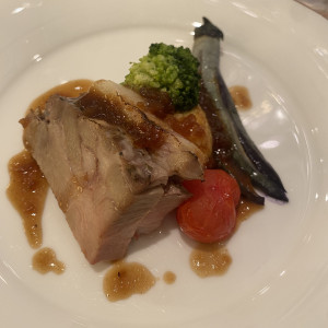 メイン料理
豚のロースト|773487さんのホテルサンライフガーデンの写真(2549971)