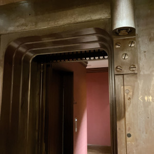 待合室のお手洗い　金庫のあった場所|773490さんのTHE CONDER HOUSE（ザ・コンダーハウス）の写真(2549929)