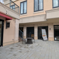 披露宴待合室の外観　普段はカフェみたいです