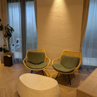 披露宴会場内のソファ