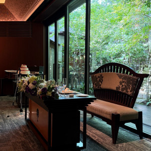 新郎新婦テーブル|773514さんのアカガネリゾート京都東山(AKAGANE RESORT KYOTO HIGASHIYAMA)の写真(2550273)