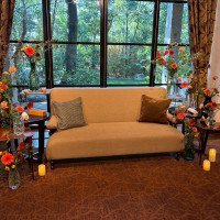 オレンジのお花や透明の花瓶など要望通りでした！