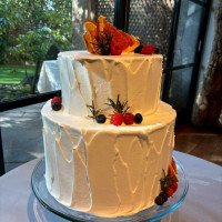 ウェディングケーキです