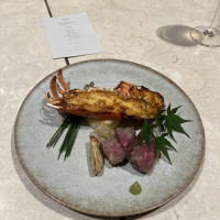 メイン。エビもお肉もおいしかった。