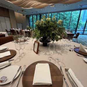 座ってみると新郎新婦との距離近く感じました。|773579さんのTIAD, オートグラフ コレクション（ティアド, オートグラフ コレクション）の写真(2550430)