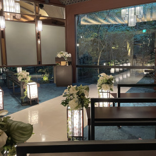 ゲストとの距離が近く、皆の顔を見渡すことができるチャペル