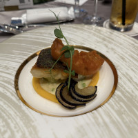 真鯛のポアレ、穴子のフリット