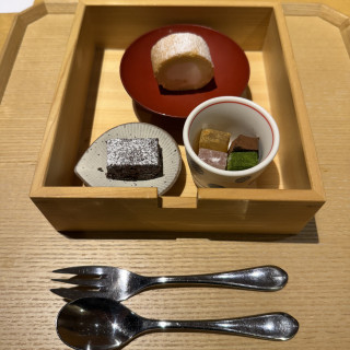 試食のデザートです