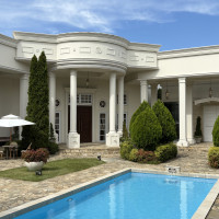 外観(ホワイトハウス)