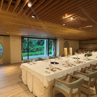 こちらも玉響です。窓から見えるお庭が素敵