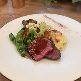 試食用お肉料理