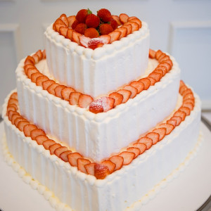 ウエディングケーキ|773934さんのベイサイド迎賓館(松山)/テイクアンドギヴ・ニーズウェディングの写真(2554125)