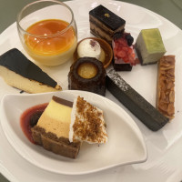 デザートビュッフェ