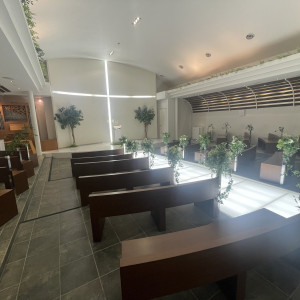 横広なチャペル|774036さんのAILE d'ANGE garden(エル・ダンジュ ガーデン)の写真(2551971)