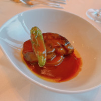 フォアグラの料理はお味噌のソースがとても美味しく、親族に好評