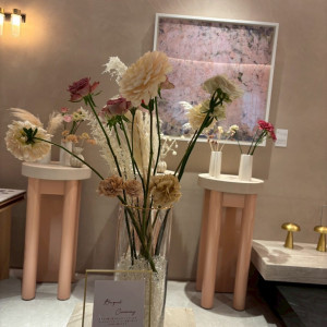 みんなでブーケ作ってもらいました!|774091さんのニーズ青山 by T&G WEDDING (旧 青山迎賓館)の写真(2552144)