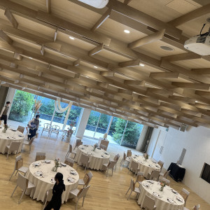 白が基調で開放的です。|774117さんのMIRAIE Wedding（ミライエウエディング）の写真(2557756)