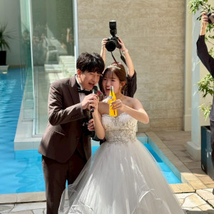 乾杯の挨拶は2人で|774157さんのアクアテラス迎賓館（大津）/テイクアンドギヴ・ニーズウェディングの写真(2552438)