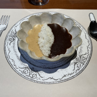 スペシャリテのカレー