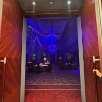 披露宴会場の入り口から見た景色です。
