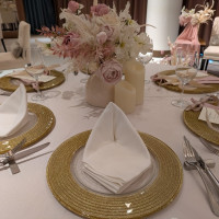 披露宴会場のコーディネートです