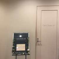 シックな会場です