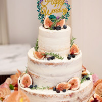 ウェディングケーキ