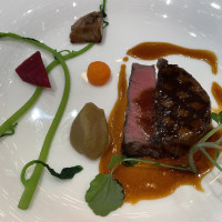 メインの牛肉です。